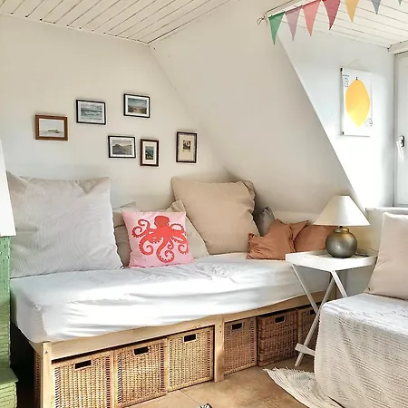 Apartment Gemuetliches Studio Im Dachgeschoss Fuer 2 Personen Nahe Elbe In Wedel *