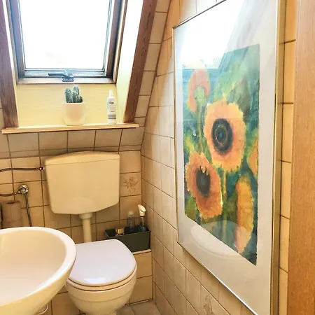 Gemuetliches Studio Im Dachgeschoss Fuer 2 Personen Nahe Elbe In Wedel