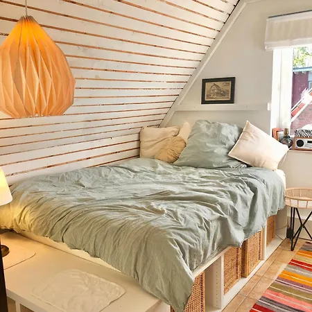 Apartment Gemuetliches Studio Im Dachgeschoss Fuer 2 Personen Nahe Elbe In Wedel