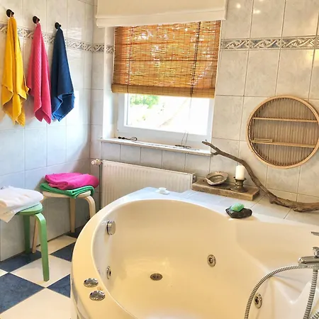 Gemuetliches Studio Im Dachgeschoss Fuer 2 Personen Nahe Elbe In Wedel * Wedel